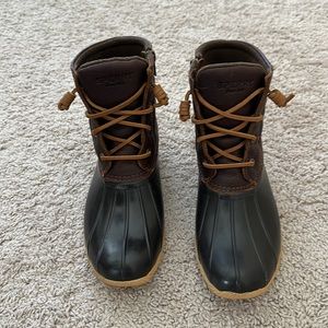 EUC Sperry Duck Boots Sz 8 Women’s